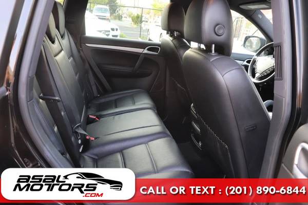 Black 2010 Porsche Cayenne TRIM 85, 672 miles - North Jersey - cars for sale in East Rutherford, NJ – photo 24