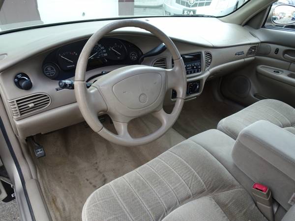 2000 Buick Century Only 70K - - by dealer - vehicle for sale in Waterloo, WI – photo 11