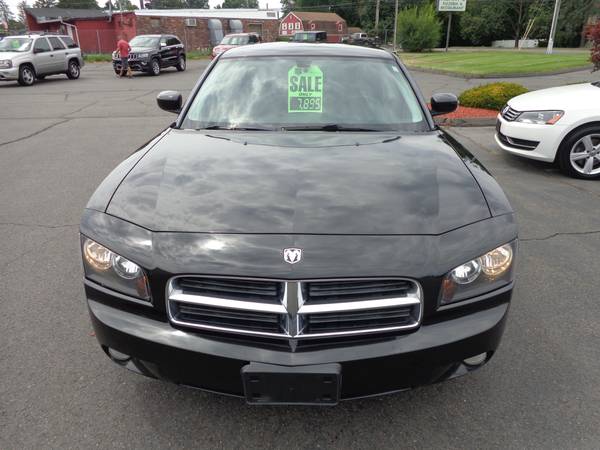 ****2010 DODGE CHARGER SXT BLACK-100k-RUNS/DRIVES/LOOKS... for sale in East Windsor, MA – photo 4