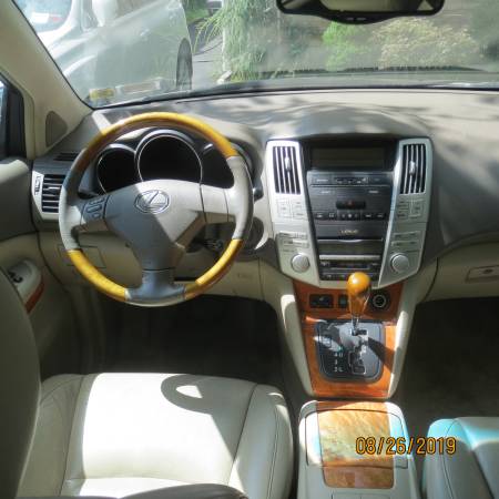 Lexus RX330 for sale in port wasington, NY – photo 5