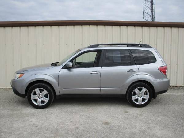2010 Subaru Forester 2.5X Premium - cars & trucks - by dealer -... for sale in Wilmington, OH – photo 3