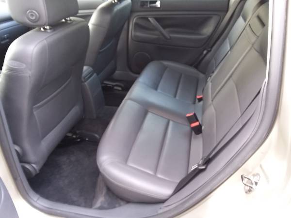 2005 Volkswagen Passat 1.8t 4motion *$2095/DOWN, $500 x 3 MONTHS* -... for sale in St. Charles, IL – photo 8