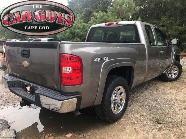 2008 Chevrolet Silverado 1500 LT2 4WD 4dr Extended Cab 6.5 ft. SB < for sale in Hyannis, MA – photo 2