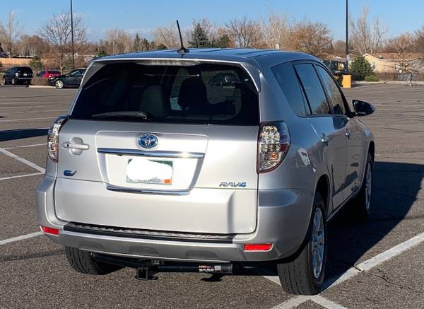 2013 Toyota RAV4 EV (Electric) - cars & trucks - by owner - vehicle... for sale in Broomfield, CO – photo 4