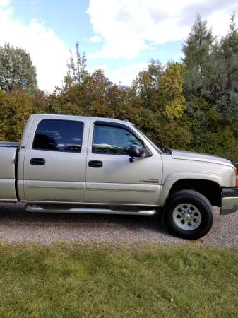 2005 Chevy ¾ Ton 4x4 HD Crew Cab with Duramax for sale in Dayton, MT – photo 5