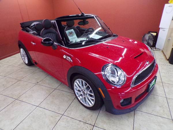 1-Owner 2013 MINI COOPER S convertible 51630 miles manual trans navi for sale in Chesterfield, MO – photo 17