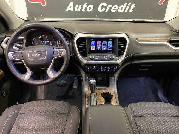 2017 GMC Acadia SLE - cars & trucks - by dealer - vehicle automotive... for sale in Akron, OH – photo 2