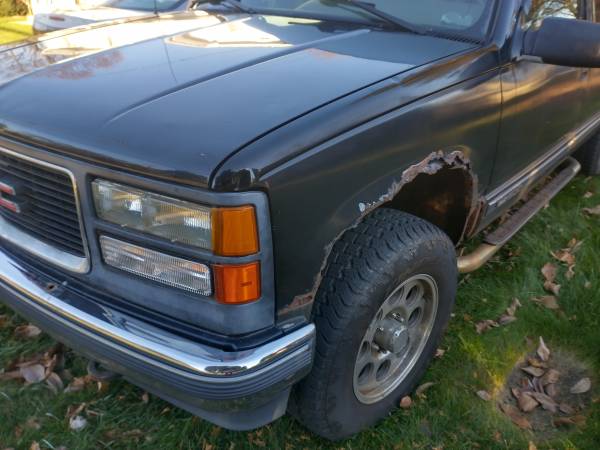 1995 GMC SUBURBAN - cars & trucks - by owner - vehicle automotive sale for sale in Lansing, MI – photo 10