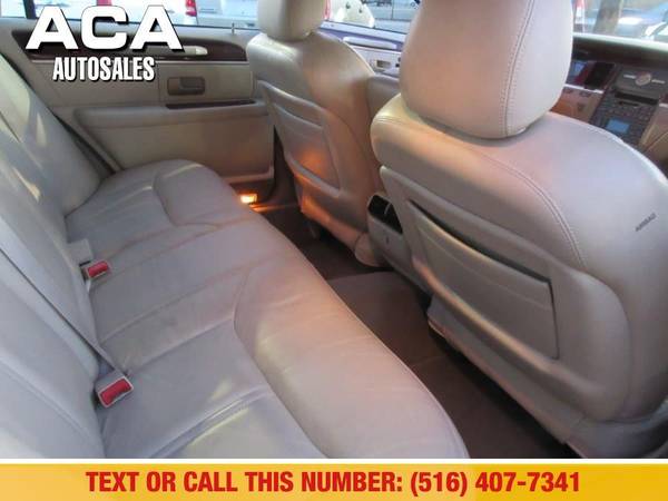2005 Lincoln Town Car 4dr Sdn Signature Limited ***Guaranteed... for sale in Lynbrook, NY – photo 16
