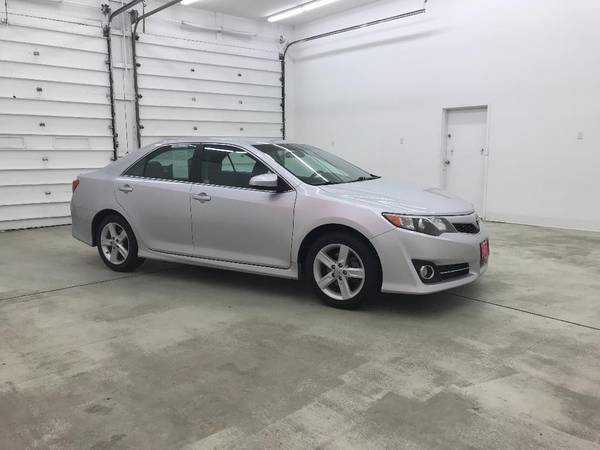 2014 Toyota Camry SE - - by dealer - vehicle for sale in Kellogg, MT – photo 6