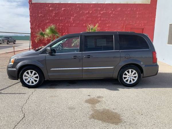 2016 Chrysler Town & Country Touring Must See - - by for sale in El Paso, TX – photo 9