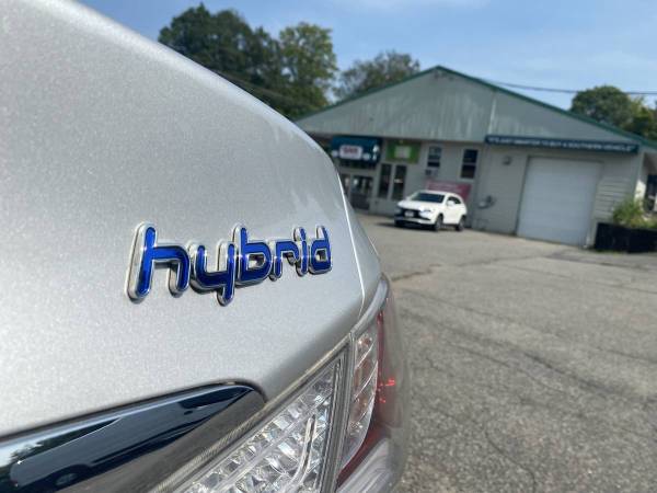 2014 Hyundai Sonata Hybrid Sedan - - by dealer for sale in Farmingdale, ME – photo 24