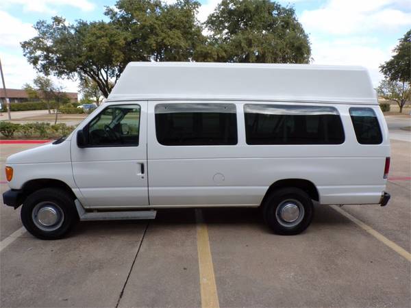78K MILE FORD E350 HANDICAPPED WHEELCHAIR ADA MOBILITY POWER LIFT... for sale in Irving, LA – photo 9
