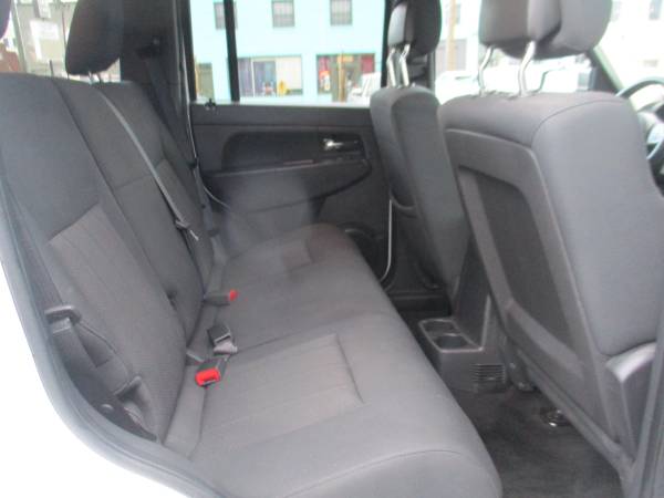 2011 Jeep Liberty Sport 4WD Hot Deal/Cold AC & Clean Title for sale in Roanoke, VA – photo 19