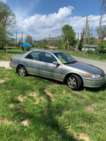 2001 Toyota Camry LE for sale in Martinsville, IN – photo 3