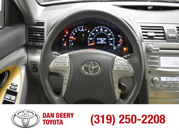 2007 Toyota Camry XLE Super White - - by dealer for sale in Cedar Falls, IA – photo 8