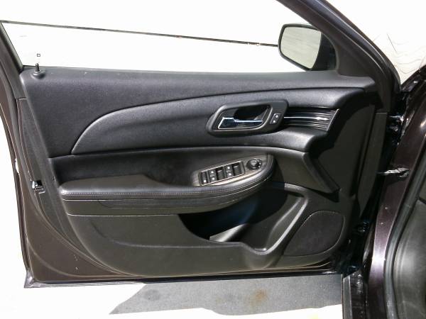 2015 Chevrolet Malibu LT-Nice Sedan! Reliable! Economical! - cars &... for sale in Silvis, IA – photo 10
