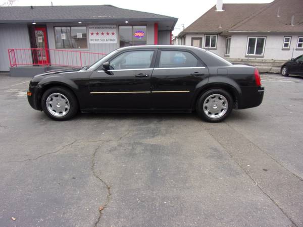 2006 Chrysler 300 Touring 4D Sedan, Clean Title! for sale in Marysville, CA – photo 7