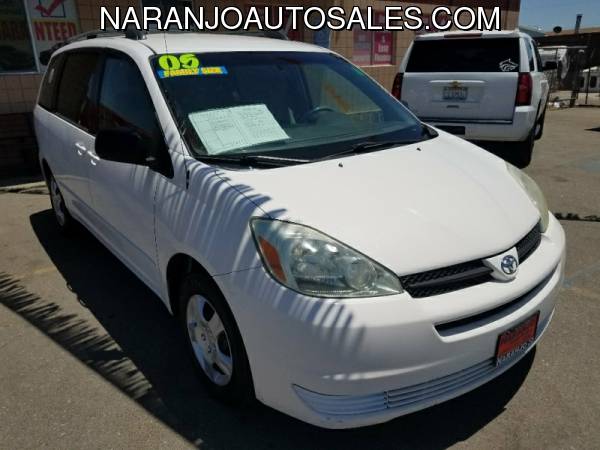 2005 Toyota Sienna 5dr CE 8-Passenger **** APPLY ON OUR... for sale in Bakersfield, CA – photo 2