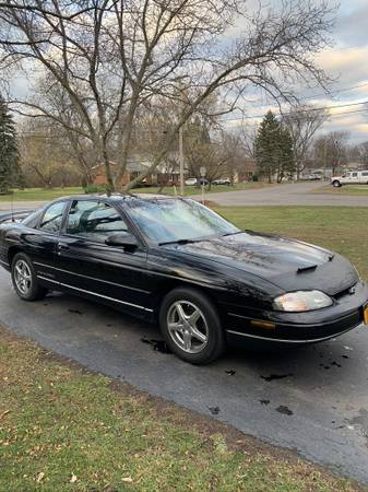 1996 Chevrolet Monte Carlo - cars & trucks - by owner - vehicle... for sale in Lewiston, NY – photo 2
