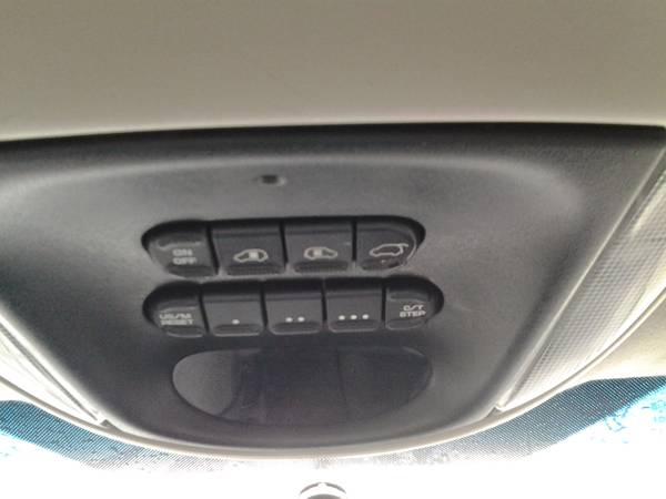 2006 Chrysler Town and Country Touring -- Rear Entertainment! - cars... for sale in Bausman, PA – photo 13