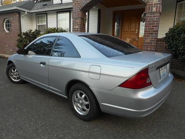 2002 Honda Civic 2DR Coupe manual - cars & trucks - by owner -... for sale in PUYALLUP, WA – photo 2