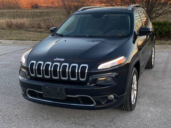 2015 Jeep Cherokee Limited 4X4 ***95K MILES ONLY*** - cars & trucks... for sale in Omaha, NE – photo 6