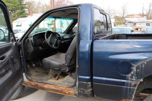 2001 Dodge Ram Pickup 1500 - - by dealer - vehicle for sale in Johnson City, TN – photo 9