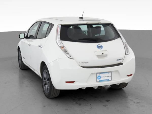 2015 Nissan LEAF SL Hatchback 4D hatchback White - FINANCE ONLINE -... for sale in Bakersfield, CA – photo 8