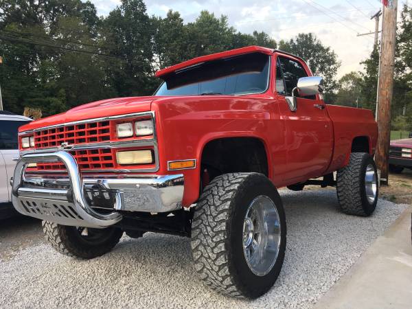 1986 Chevy short bed 4x4 for sale in Harrisburg Illinois, IL