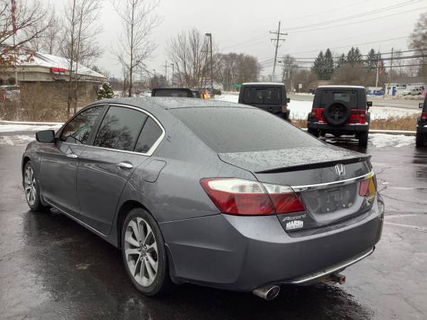 Clean Carfax! 2013 Honda Accord EX-L! Nice Car! - - by for sale in Ortonville, MI – photo 3