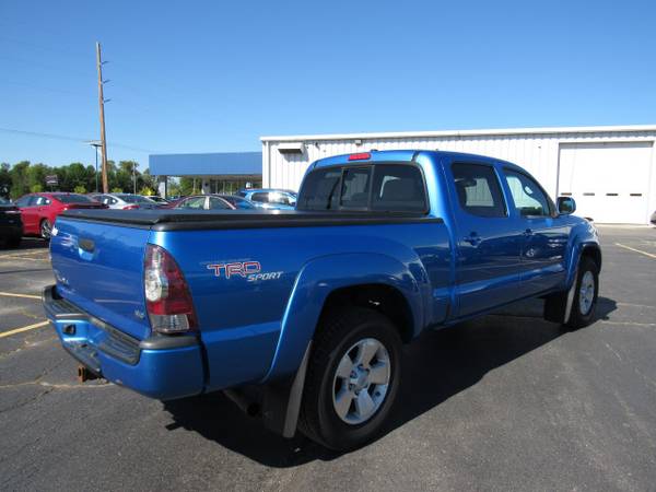 2011 Toyota Tacoma V6 - cars & trucks - by dealer - vehicle... for sale in Brillion, WI – photo 6