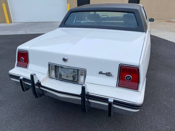 1985 Pontiac Grand prix 1 owner every option moonroof V8 all orig for sale in West Babylon, NY – photo 8