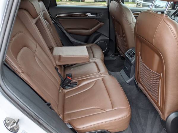 2015 Audi Q5 Premium Plus AWD All Wheel Drive SKU: FA049557 - cars & for sale in Arlington, TX – photo 22