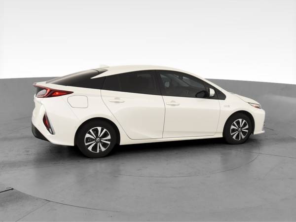 2017 Toyota Prius Prime Advanced Hatchback 4D hatchback White - -... for sale in Providence, RI – photo 12
