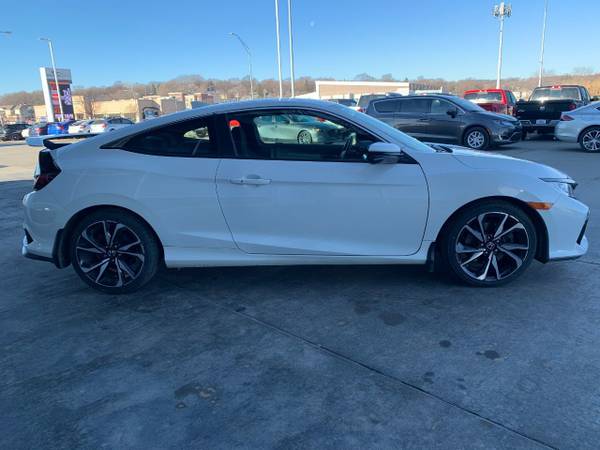 2018 Honda Civic Si Coupe - - by dealer - vehicle for sale in Council Bluffs, NE – photo 8