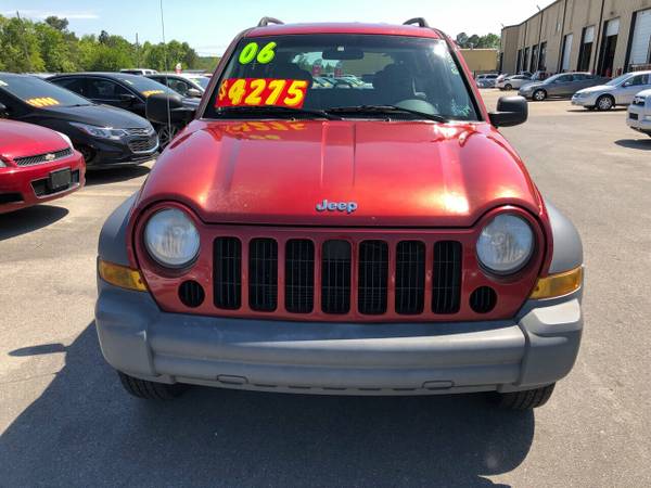 2006 Jeep Liberty 4dr Sport 4WD - - by dealer for sale in Hueytown, AL – photo 2