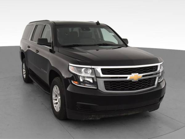 2019 Chevy Chevrolet Suburban LT Sport Utility 4D suv Black -... for sale in Fort Myers, FL – photo 16