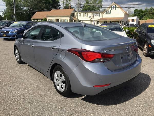 2016 Hyundai Elantra SE 6AT for sale in Derry, NH – photo 8