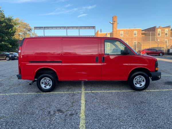2015 GMC Savana Cargo Van Only 21k miles very low miles for sale in Brooklyn, NY – photo 2