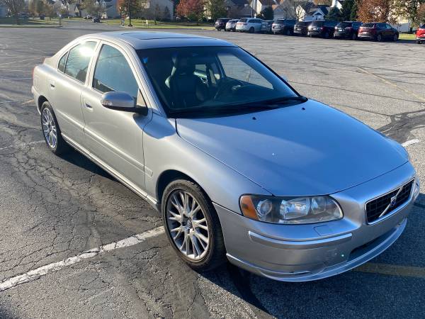 Beautiful Volvo S60 - cars & trucks - by owner - vehicle automotive... for sale in Fishers, IN – photo 3