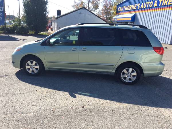 2008 Toyota Sienna LE! MUST SEE! - - by dealer for sale in Ashland, VA – photo 10