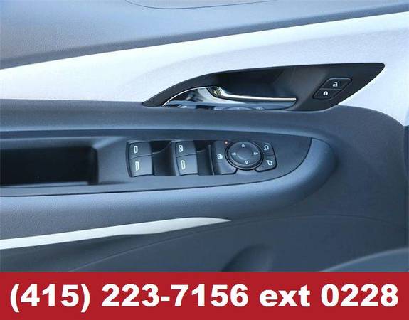 2021 Chevrolet Bolt EV 4D Wagon Premier - Chevrolet Summit White for sale in Novato, CA – photo 10