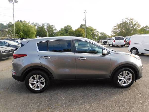 Kia Sportage LX FWD SUV 1 Owner Sport Utility 45 A Week Payments... for sale in Greenville, SC – photo 5