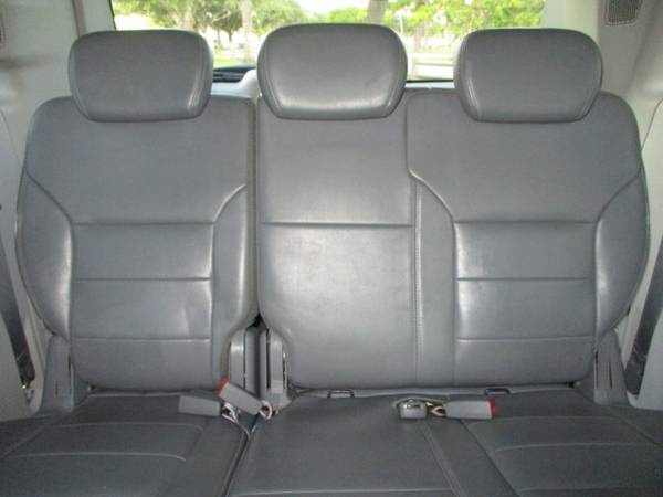 2009 VW Routan SEL Mini Van 40K Low Miles 1-Owner Clean Title DVD Cam for sale in Fort Lauderdale, FL – photo 14