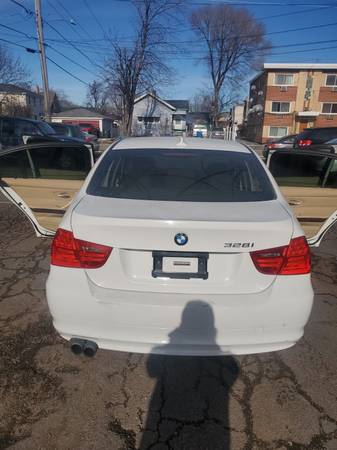 BMW 328i 2011 for ale for sale in Chicago, IL – photo 3