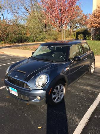 2009 Mini Cooper S - cars & trucks - by owner - vehicle automotive... for sale in Palatine, IL – photo 2