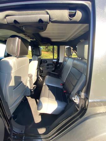 2010 Jeep Wrangler Rubicon - cars & trucks - by owner - vehicle... for sale in Indianapolis, IN – photo 14