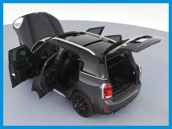 2019 MINI Countryman Cooper SE ALL4 Hatchback 4D hatchback Gray for sale in Rochester, MN – photo 17