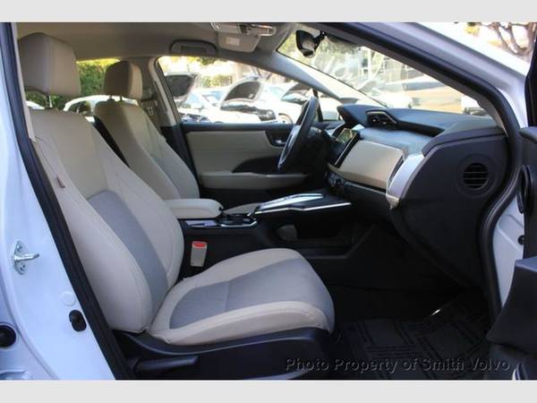 2018 Honda Clarity Plug-In Hybrid Sedan - cars & trucks - by dealer... for sale in San Luis Obispo, CA – photo 9